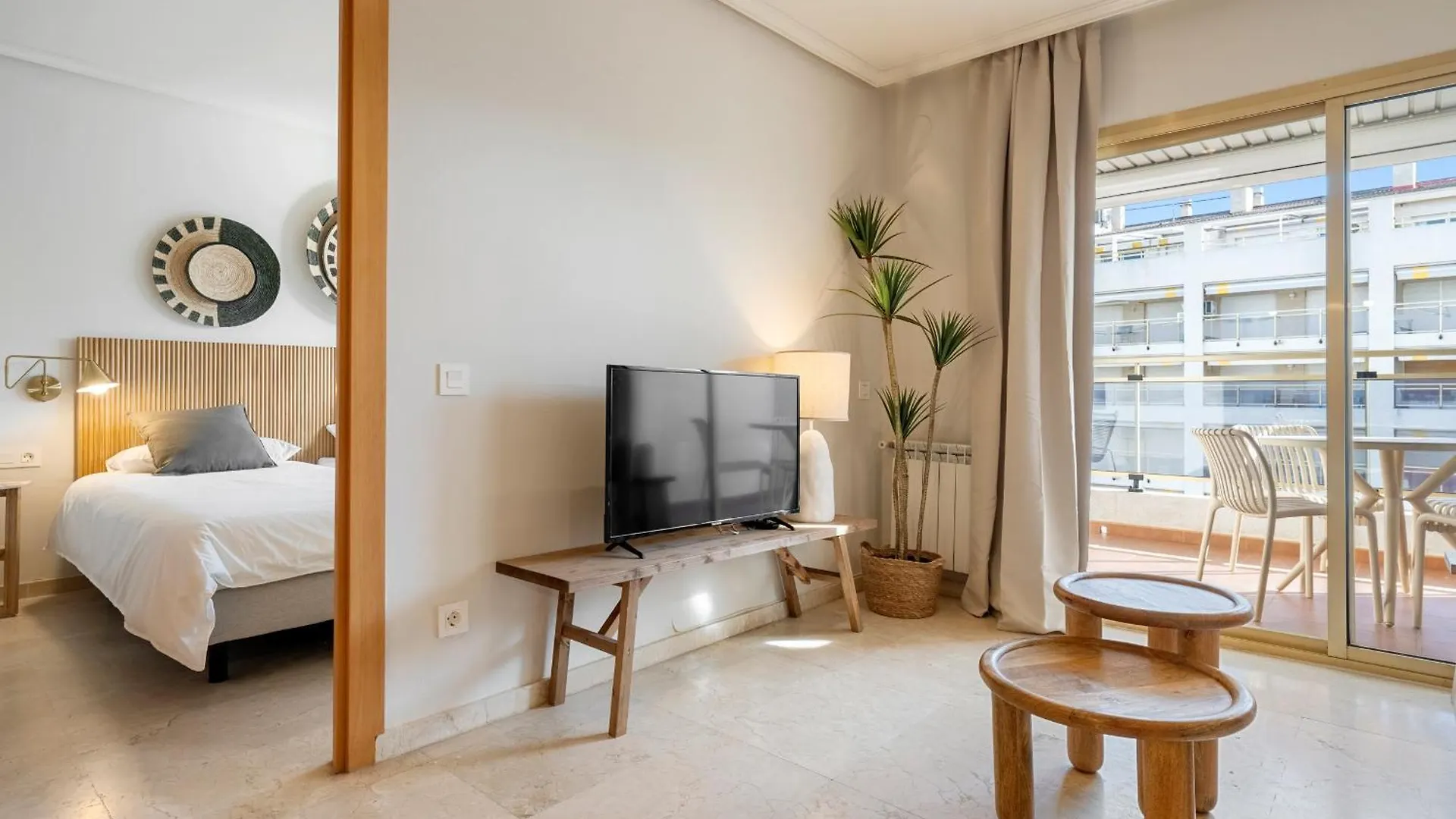Hauzify I Apartament Michelangelo Salou 0*,